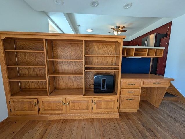 719 Lynne DRIVE, Waukesha, WI 53186