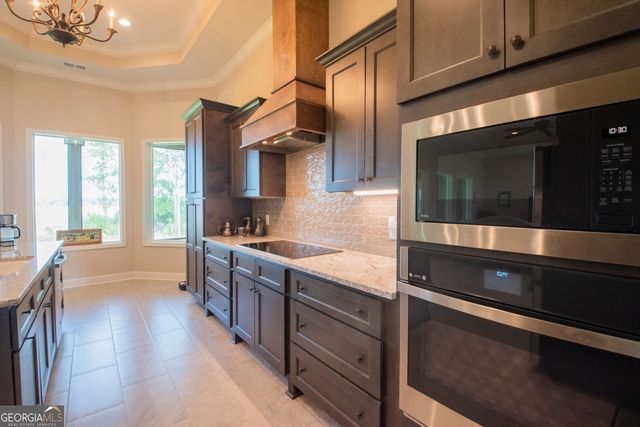 2010 Isles of St Marys Way, St. Marys, GA 31558