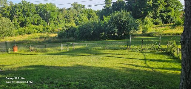 4501 E 105th Street, Kansas City, MO 64137