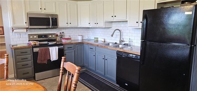 4501 E 105th Street, Kansas City, MO 64137