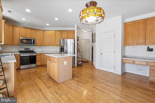 605 LIGHTHOUSE LANDING LN, Annapolis, MD 21409