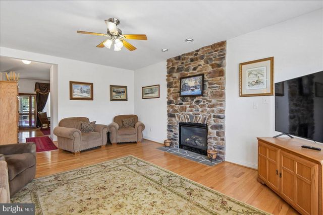 605 LIGHTHOUSE LANDING LN, Annapolis, MD 21409