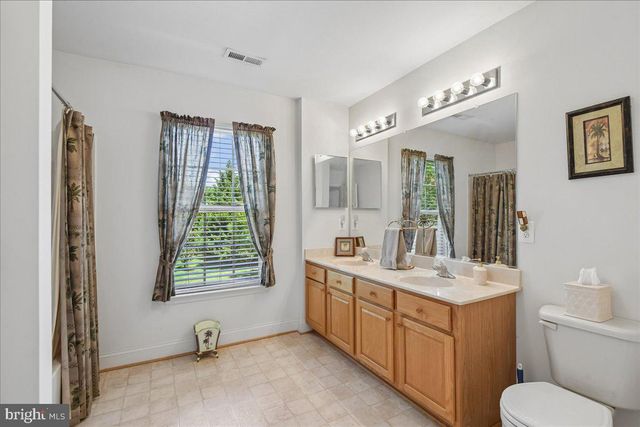 605 LIGHTHOUSE LANDING LN, Annapolis, MD 21409