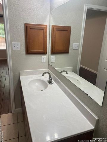 7472 Paraiso Point, Boerne, TX 78015