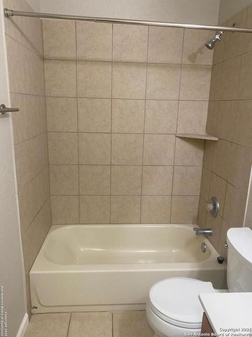 7472 Paraiso Point, Boerne, TX 78015