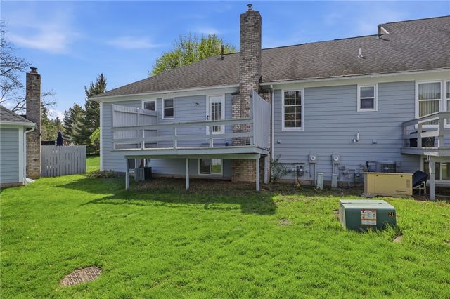 52 Stonington Drive, Pittsford, NY 14534