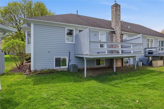 52 Stonington Drive, Pittsford, NY 14534