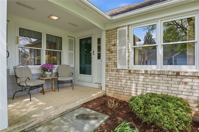 52 Stonington Drive, Pittsford, NY 14534