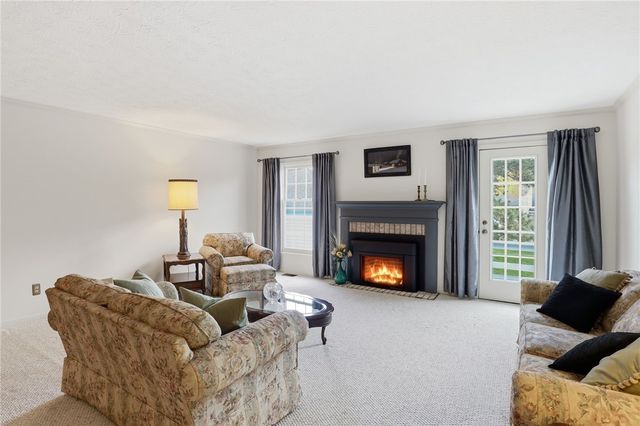 52 Stonington Drive, Pittsford, NY 14534