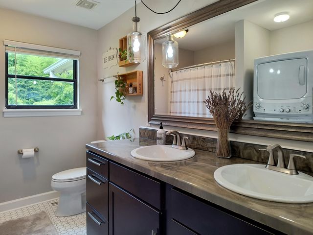 7739 Ridge Bay Drive, Hixson, TN 37343
