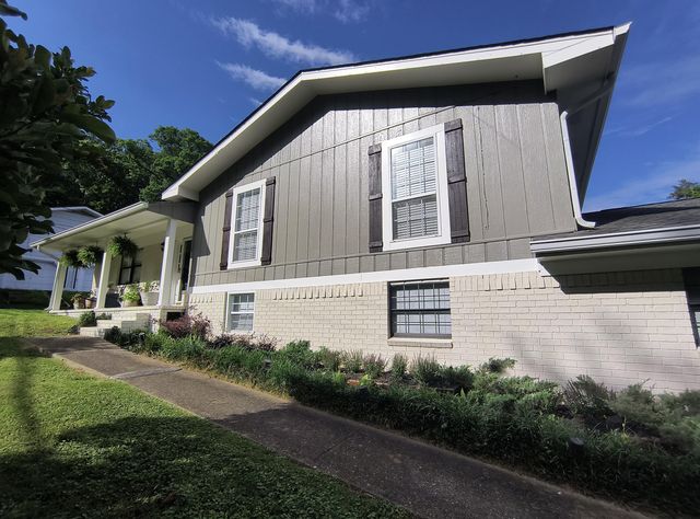 7739 Ridge Bay Drive, Hixson, TN 37343