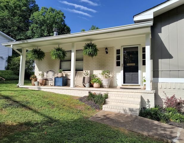7739 Ridge Bay Drive, Hixson, TN 37343