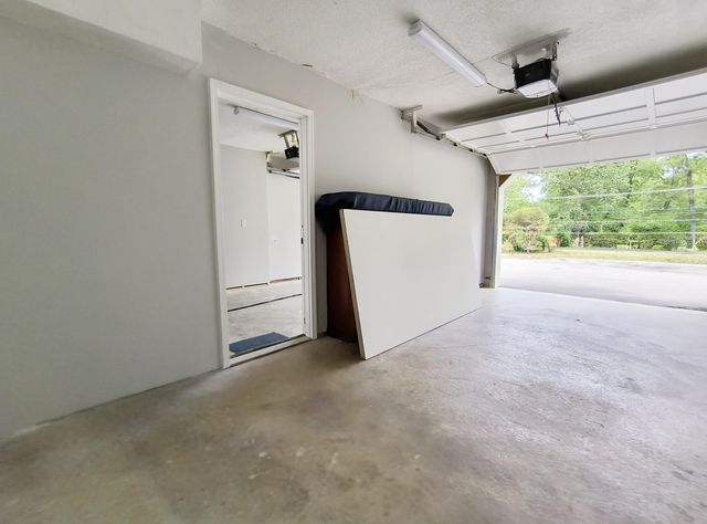 7739 Ridge Bay Drive, Hixson, TN 37343