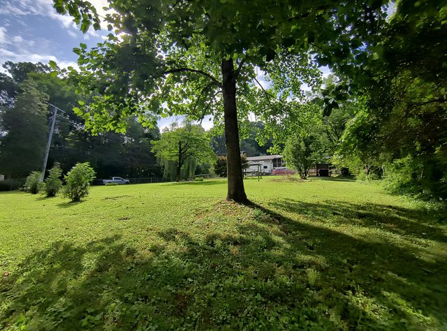 7739 Ridge Bay Drive, Hixson, TN 37343