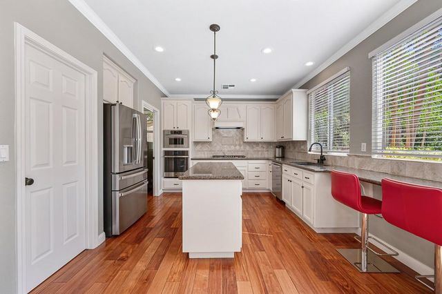 4416 Vivien Way, Rocklin, CA 95765