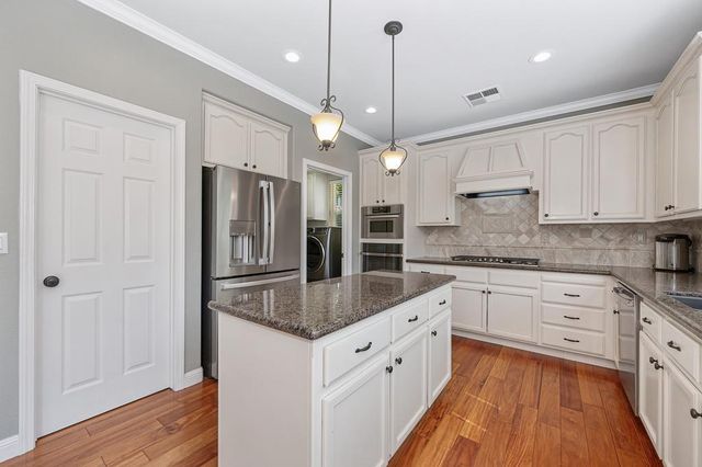 4416 Vivien Way, Rocklin, CA 95765