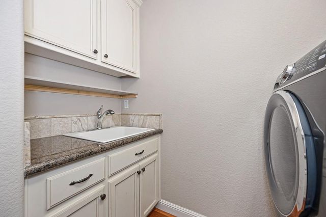 4416 Vivien Way, Rocklin, CA 95765