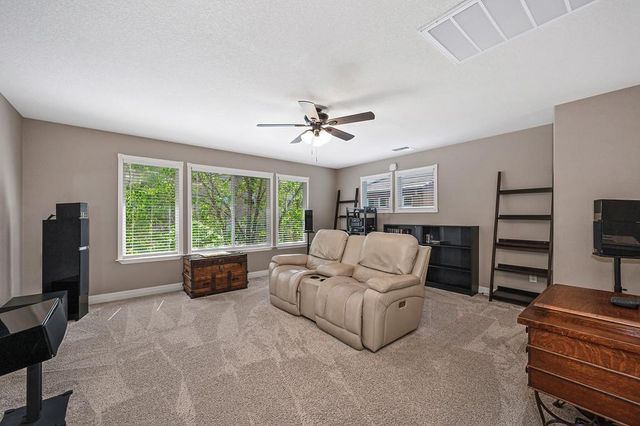 4416 Vivien Way, Rocklin, CA 95765