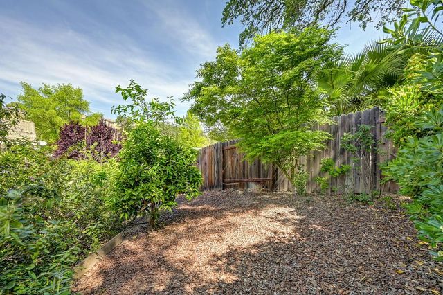 4416 Vivien Way, Rocklin, CA 95765