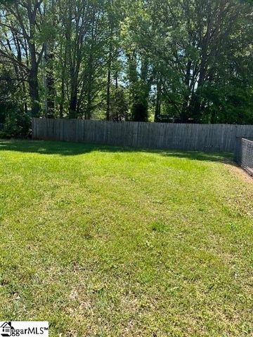 115 Cotswold Avenue, Moore, SC 29369