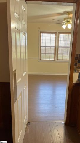 115 Cotswold Avenue, Moore, SC 29369