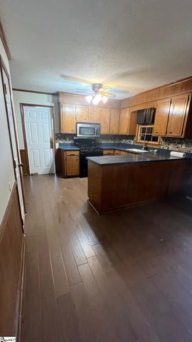 115 Cotswold Avenue, Moore, SC 29369