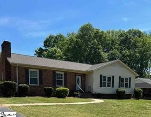 115 Cotswold Avenue, Moore, SC 29369