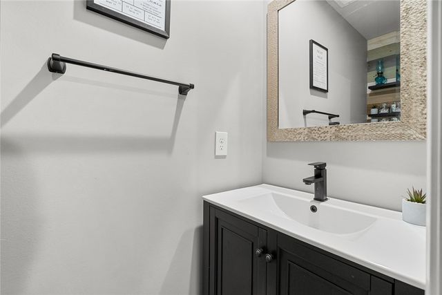 329 Kings Grant Court, Seneca, SC 29678