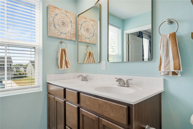 329 Kings Grant Court, Seneca, SC 29678
