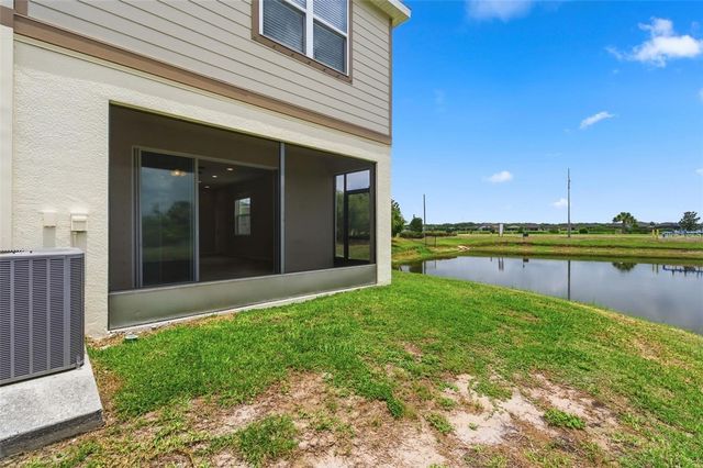 8961 TURNSTONE HAVEN PLACE, Tampa, FL 33619