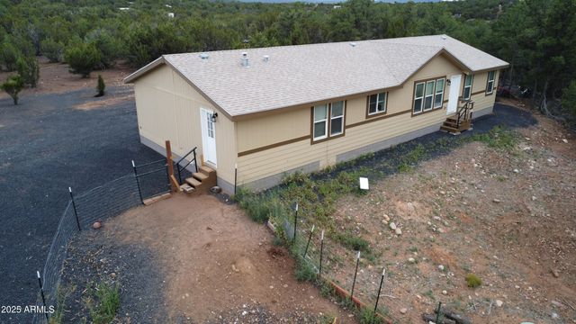 65 Co Rd 3199 --, Vernon, AZ 85940