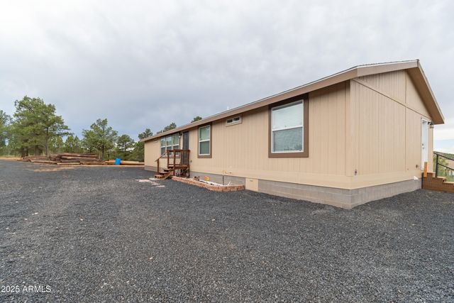 65 Co Rd 3199 --, Vernon, AZ 85940