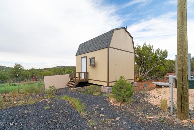 65 Co Rd 3199 --, Vernon, AZ 85940