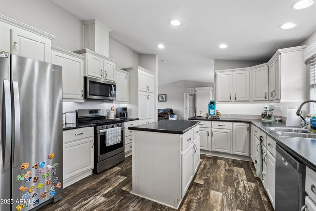 65 Co Rd 3199 --, Vernon, AZ 85940