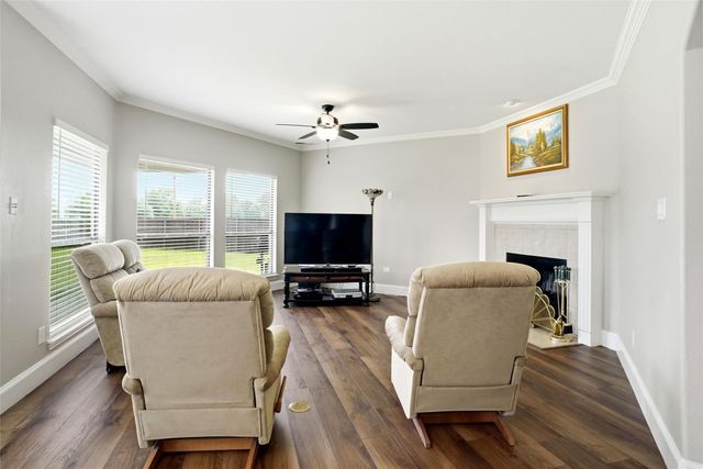 316 Vickery Way, Denton, TX 76210