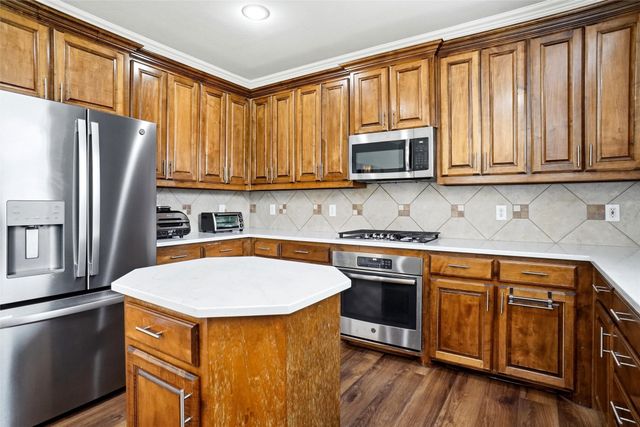 316 Vickery Way, Denton, TX 76210