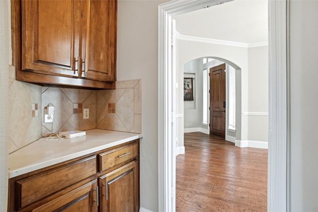 316 Vickery Way, Denton, TX 76210