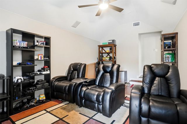 316 Vickery Way, Denton, TX 76210
