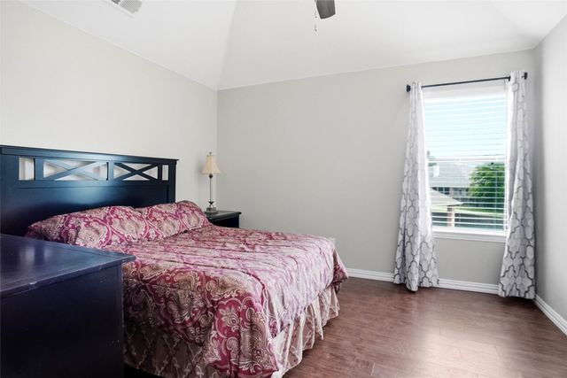 316 Vickery Way, Denton, TX 76210