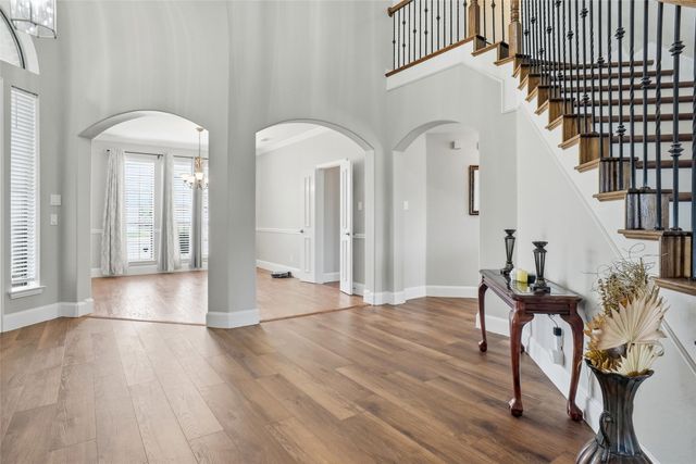 316 Vickery Way, Denton, TX 76210
