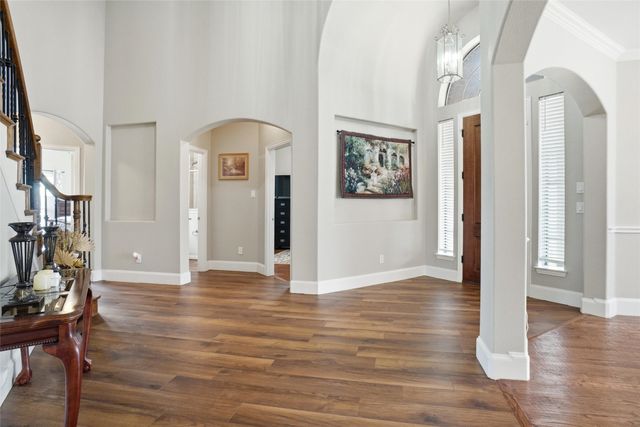 316 Vickery Way, Denton, TX 76210