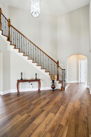316 Vickery Way, Denton, TX 76210