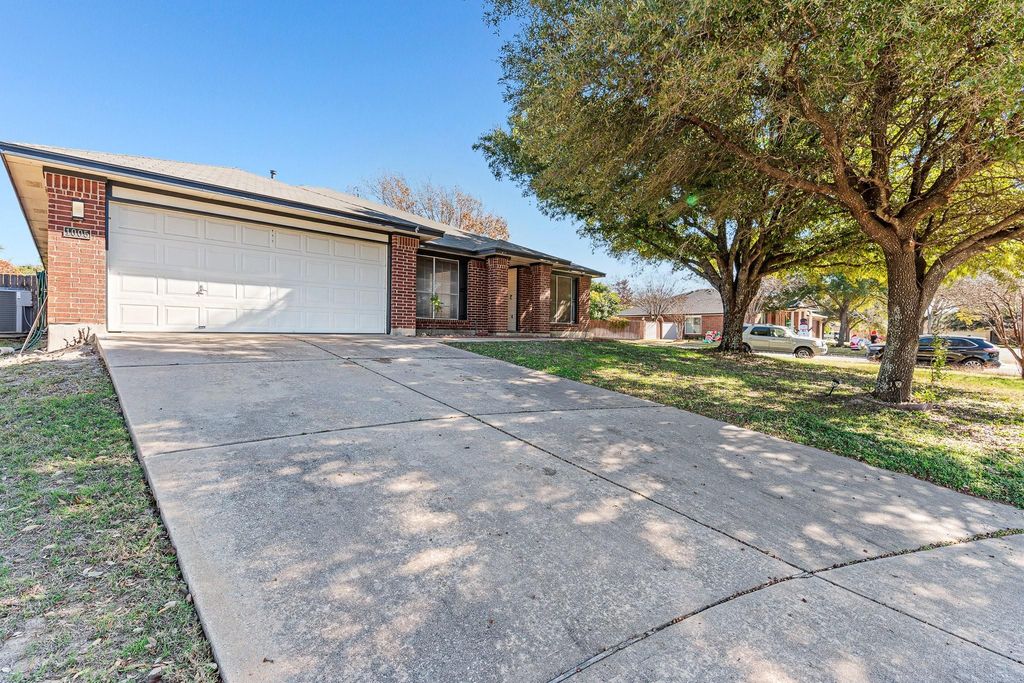 1005 Kimberly cove, Round Rock, TX 78665