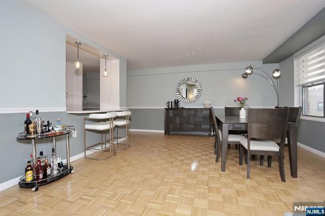 301 Beech Street 2H, Hackensack, NJ 07601