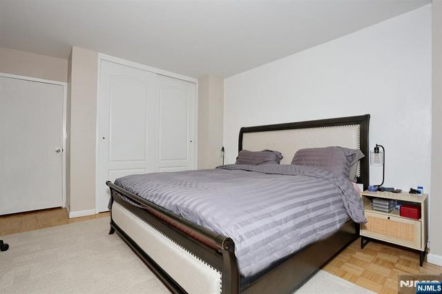 301 Beech Street 2H, Hackensack, NJ 07601