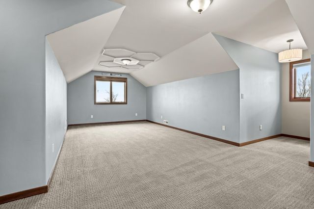 4856 2nd Street SW, Moorhead, MN 56560