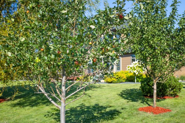 4856 2nd Street SW, Moorhead, MN 56560