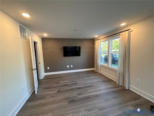 10199 Blue Wing Ln, Glen Allen, VA 23060