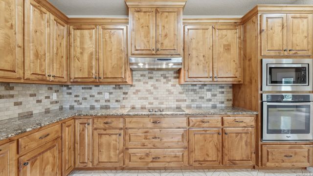 125 BIG SKY DR, New Braunfels, TX 78132