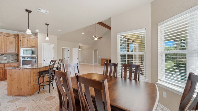 125 BIG SKY DR, New Braunfels, TX 78132